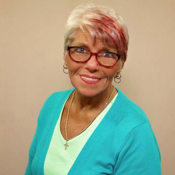 Meet your Posher, Teresa - Picture 1 of 1